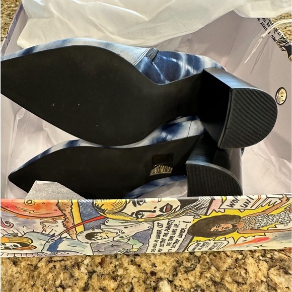 Brand NEW in box Jeffrey Campbell Siren -3        size 8 boots ! True to size - Picture 4 of 5